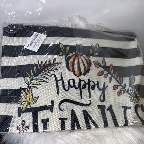 ZUEXT Welcome Thanksgiving Stripe Fall Garden Flag - Picture 2 of 7